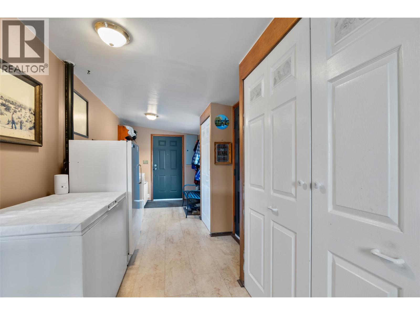 5048 Lauder Road Property Photo 30