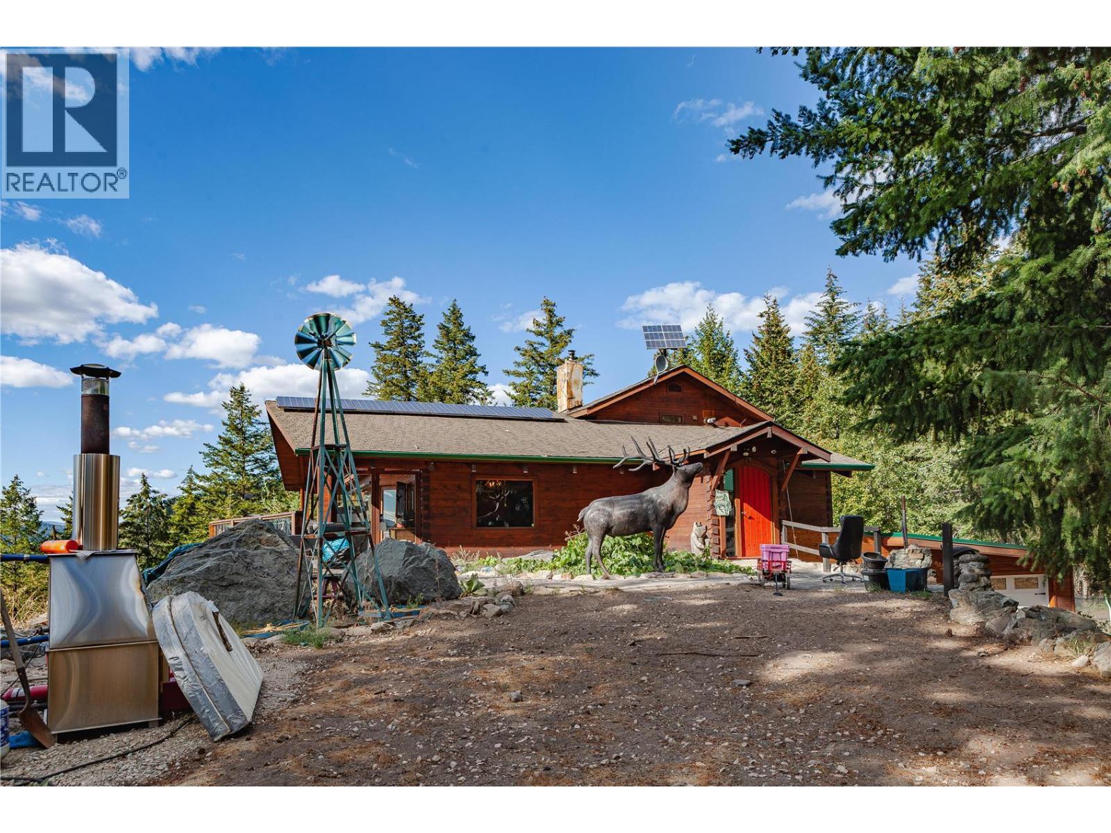 5572 Oyama Lake Road Property Photo 5
