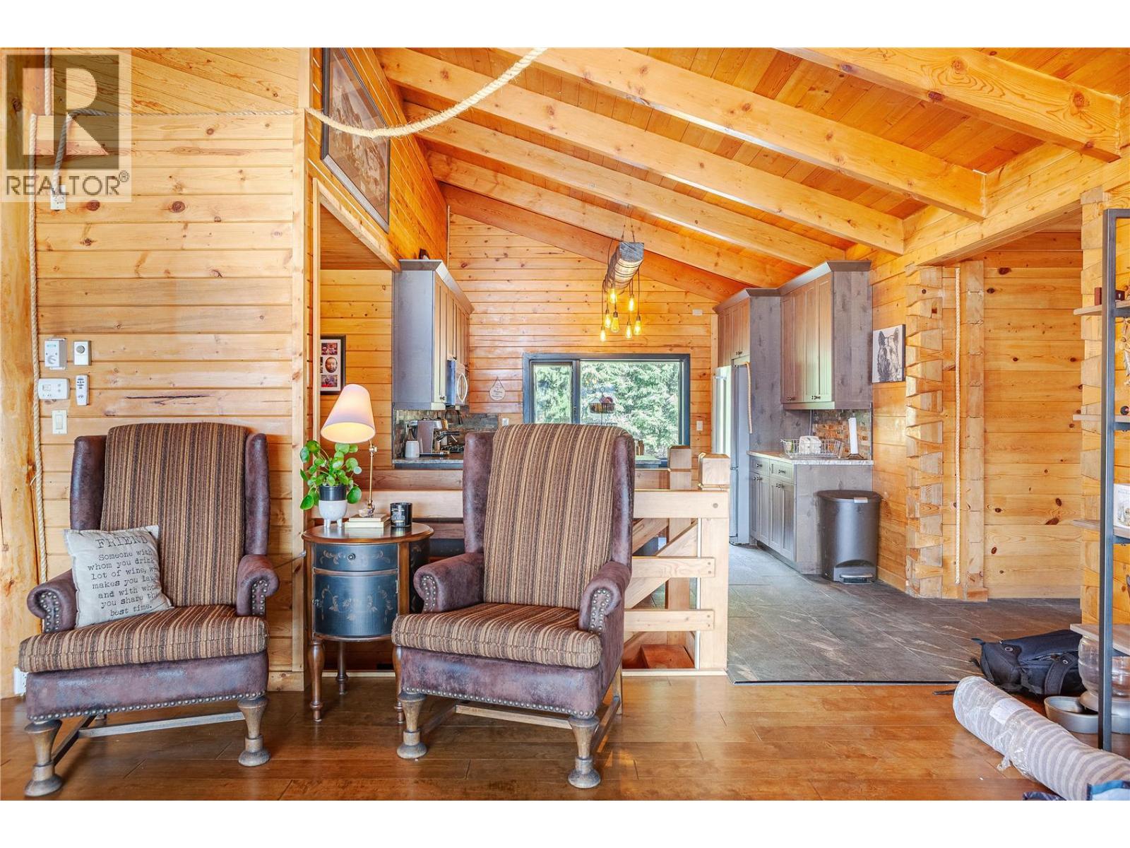 5572 Oyama Lake Road Property Photo 14