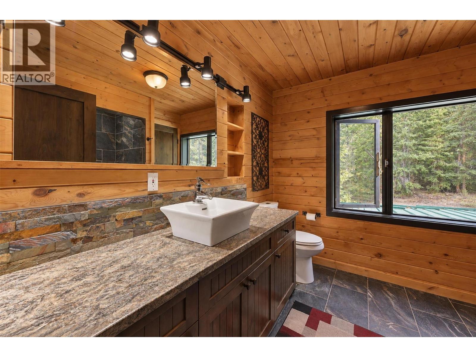 5572 Oyama Lake Road Property Photo 75