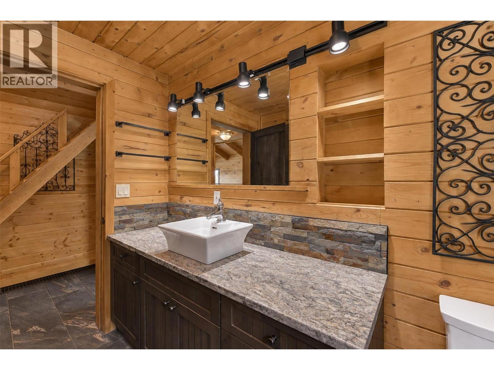 5572 Oyama Lake Road Property Photo 76