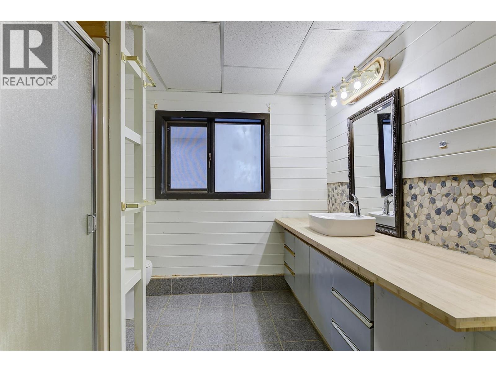 5572 Oyama Lake Road Property Photo 88
