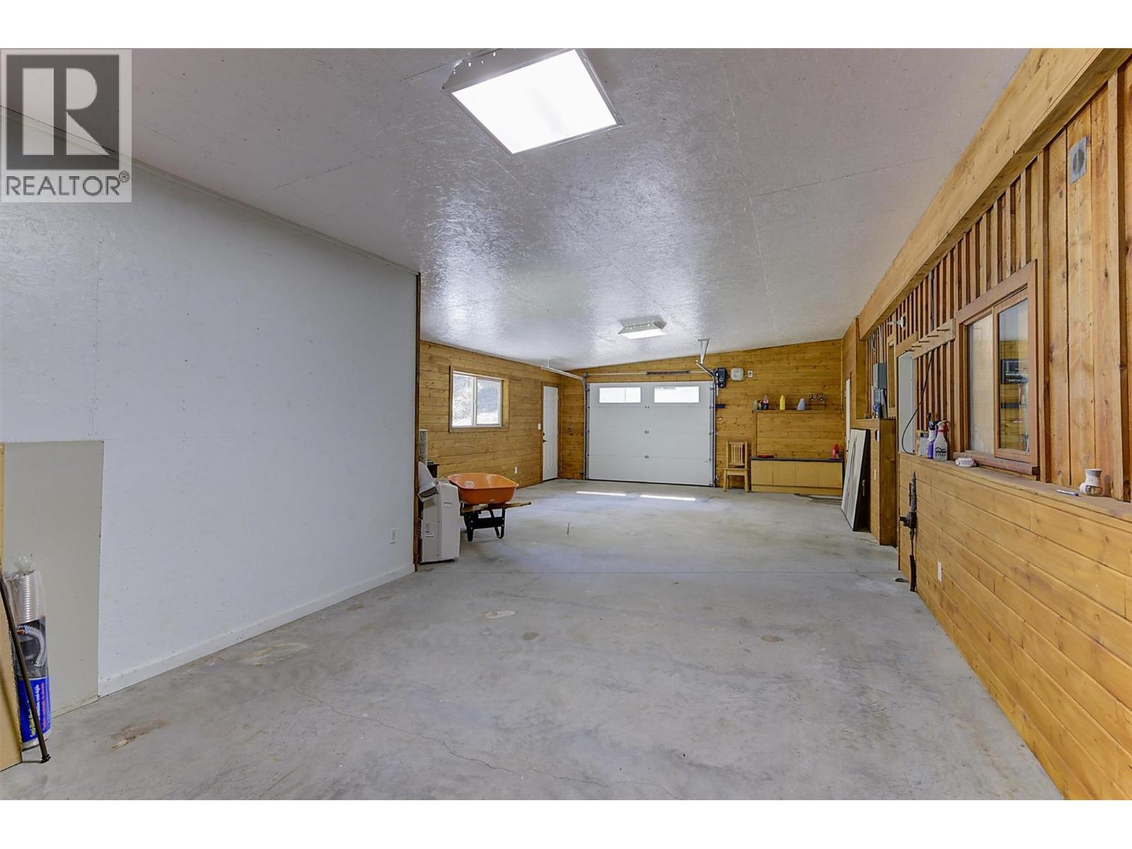 5572 Oyama Lake Road Property Photo 92