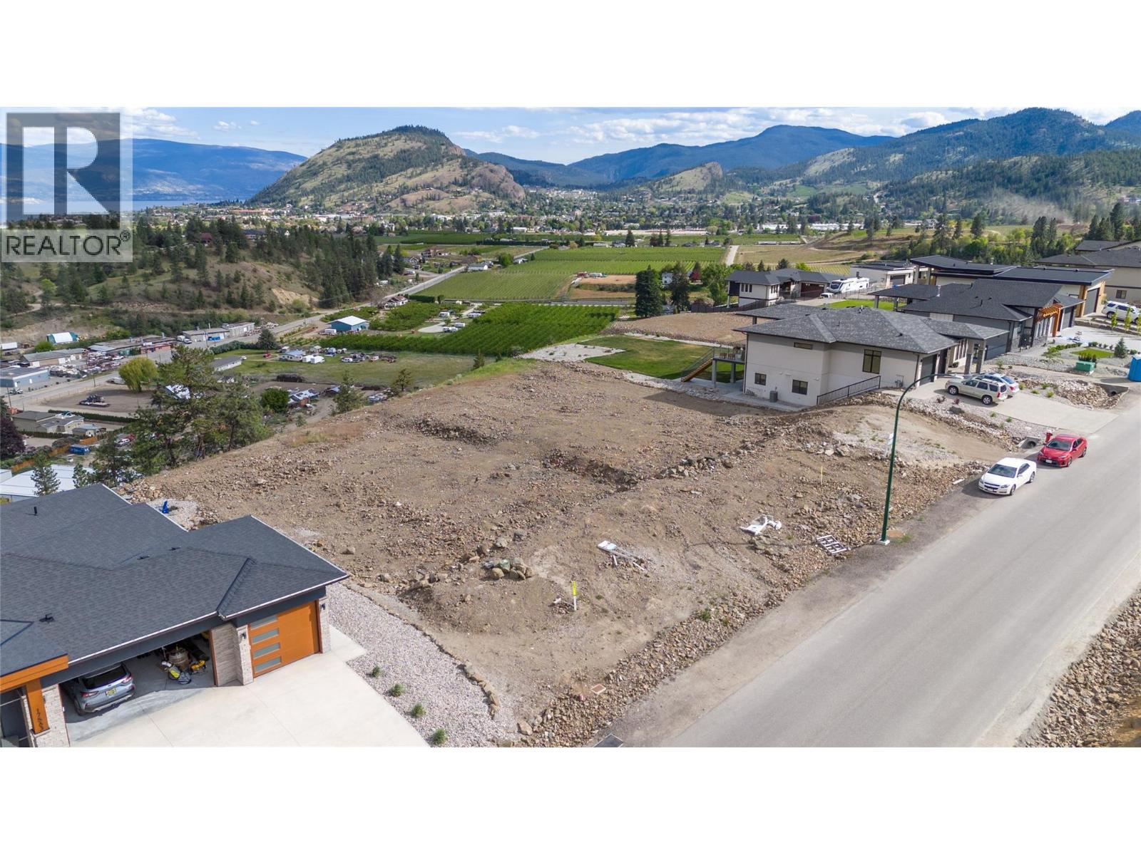 17555 Sanborn Street Property Photo 8