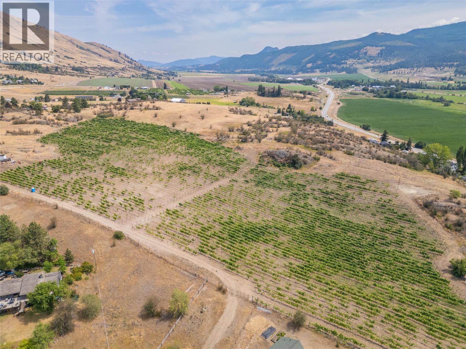 9269 Highway 6 Property Photo 16