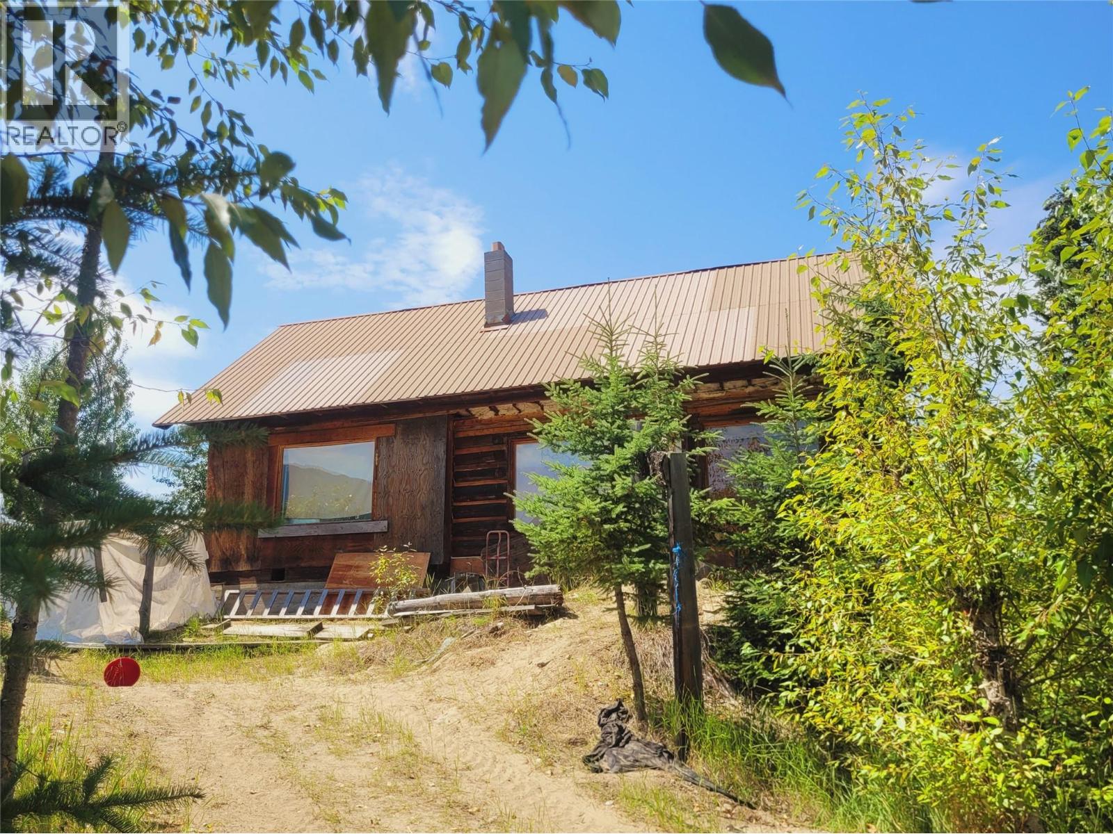 5353 Clearwater Valley Road Property Photo 8