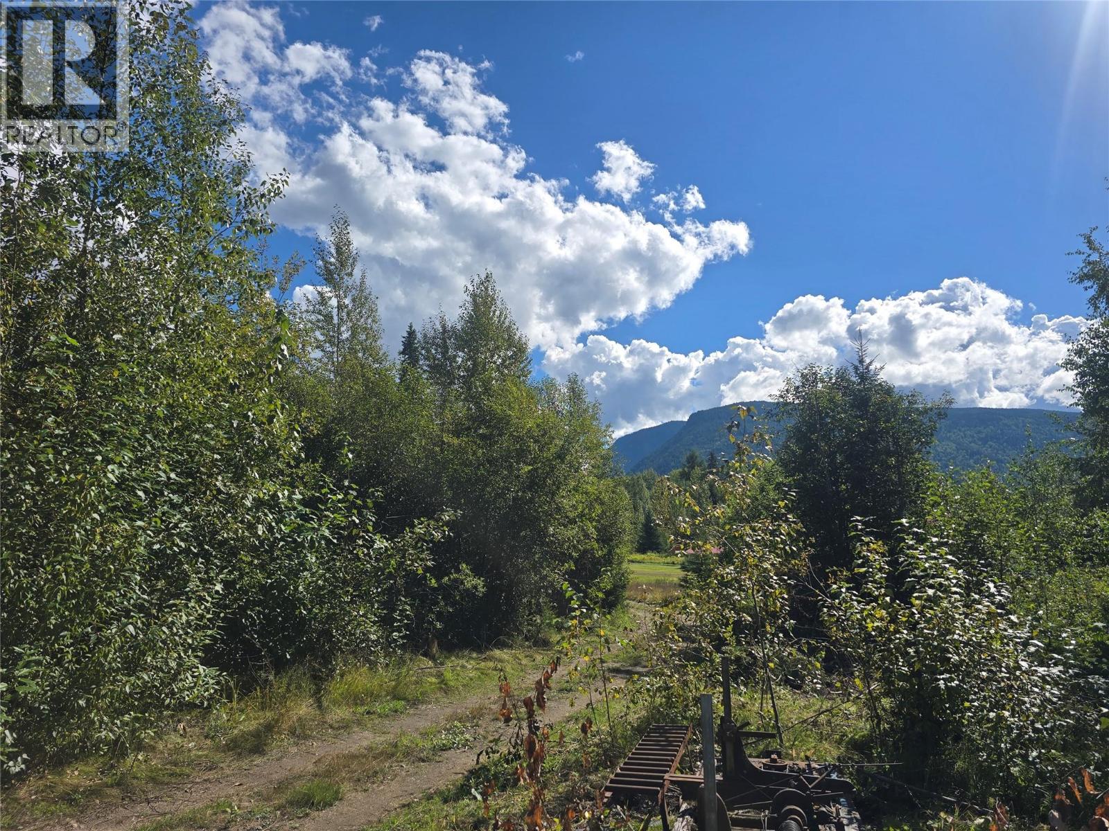 5353 Clearwater Valley Road Property Photo 13