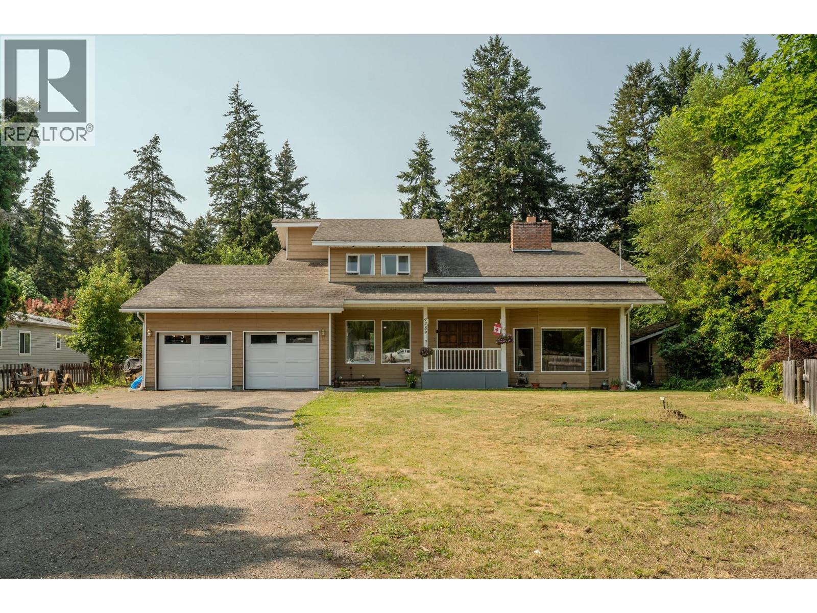 4289 Dunsmuir Road Property Photo
