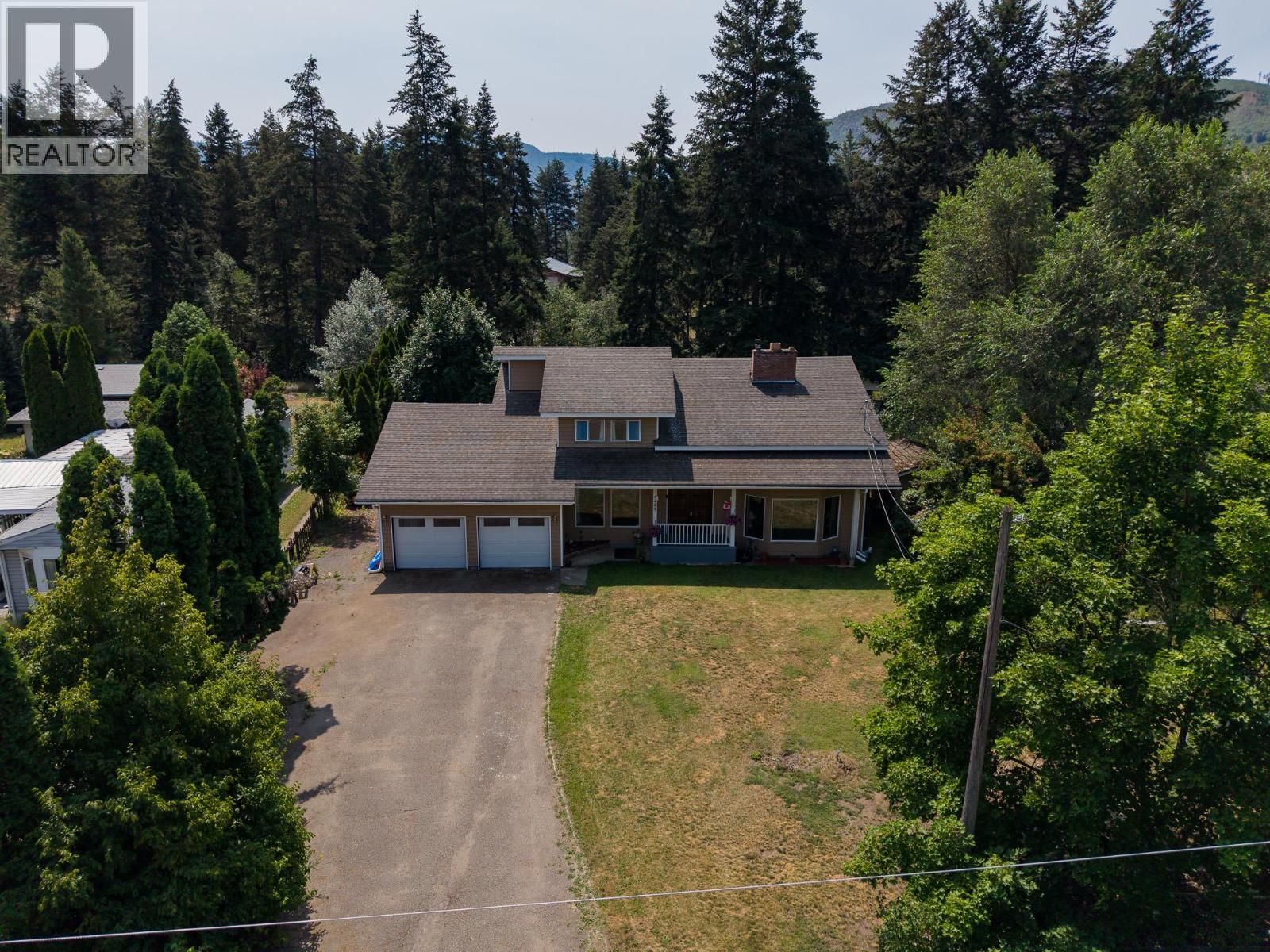 4289 Dunsmuir Road Property Photo 2