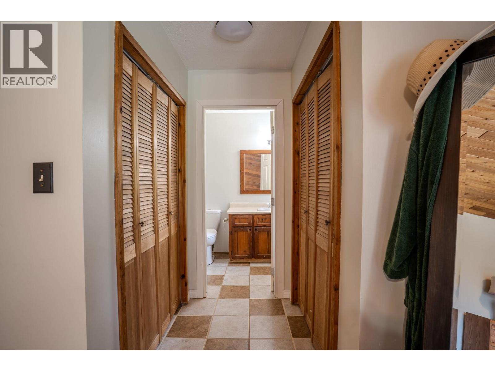 4289 Dunsmuir Road Property Photo 30