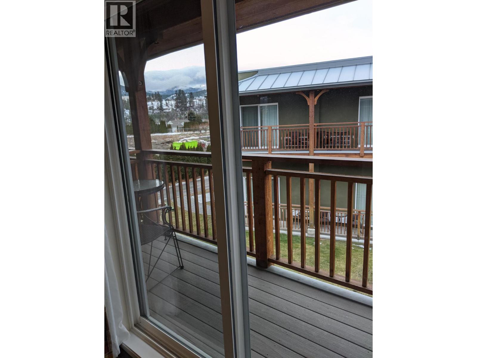 6203 Willow Avenue Property Photo 28