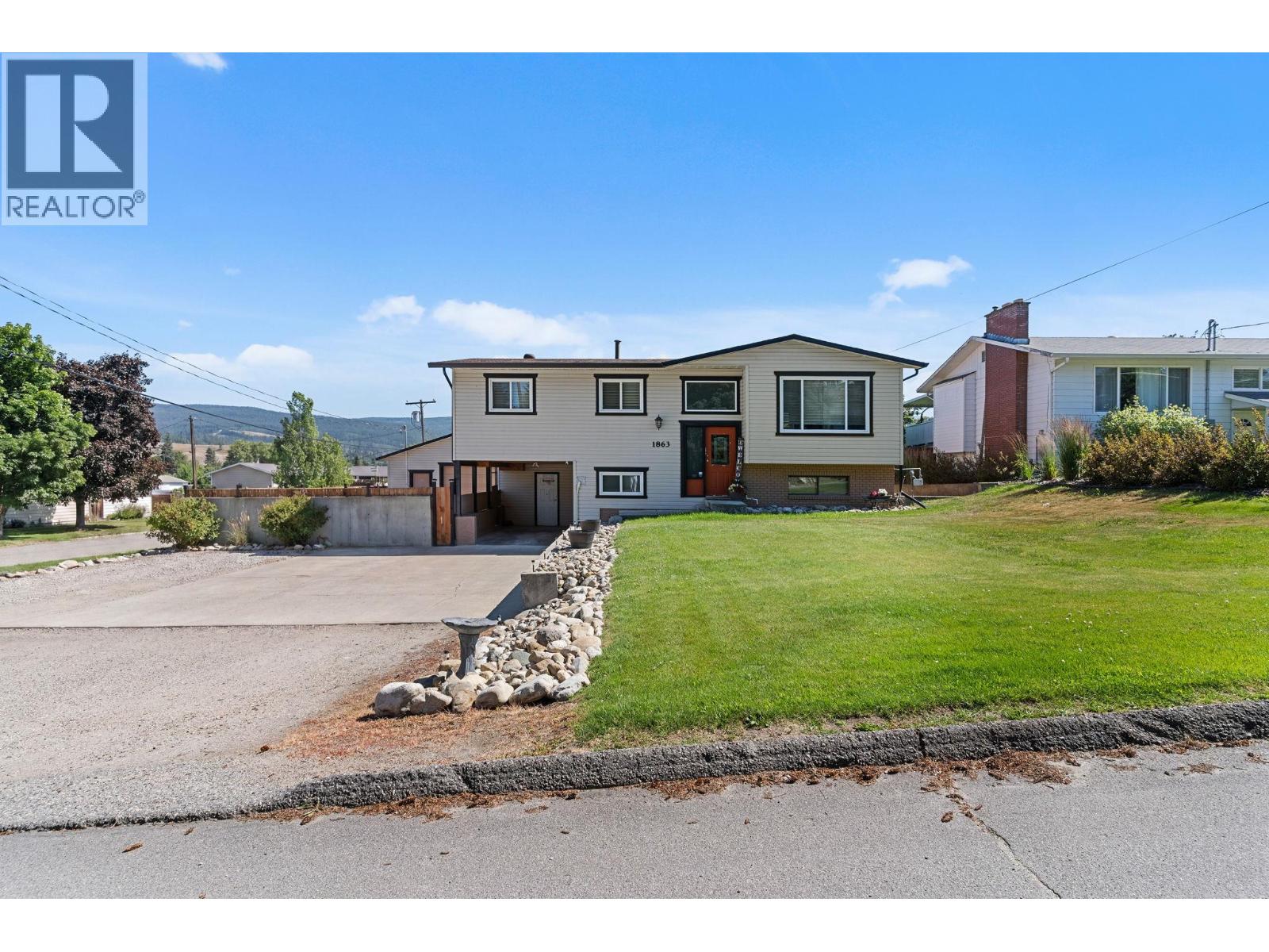 1863 Cathy Avenue Property Photo 1