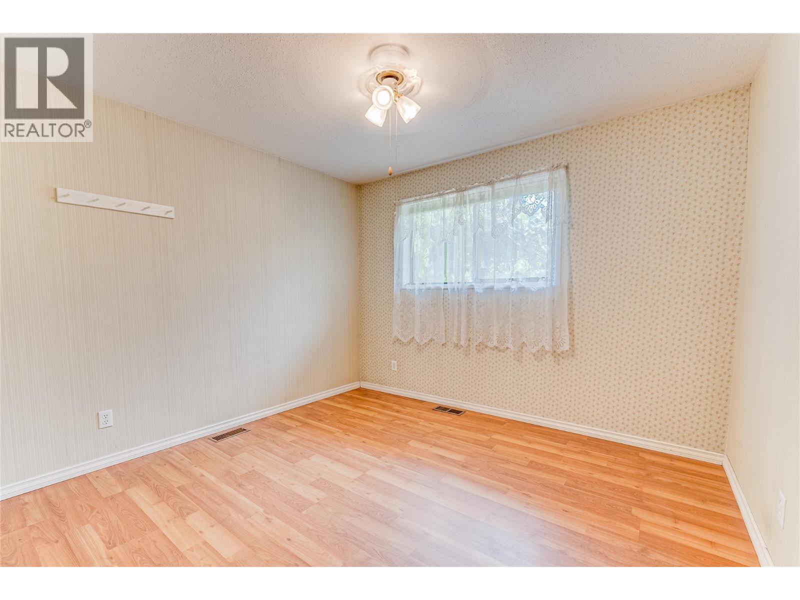 3472 Lockhart Crescent Property Photo 32