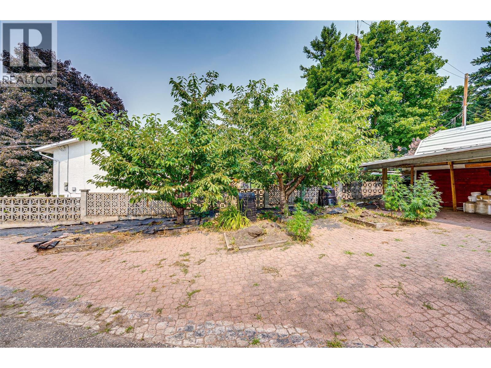 3472 Lockhart Crescent Property Photo 58