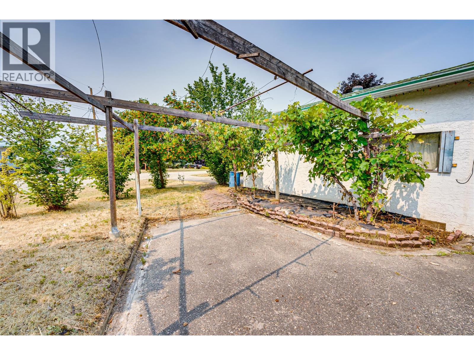 3472 Lockhart Crescent Property Photo 69