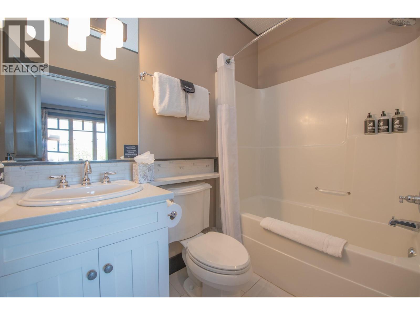 272 Chicopee Road Unit# 14a Lot# 14 Property Photo 39