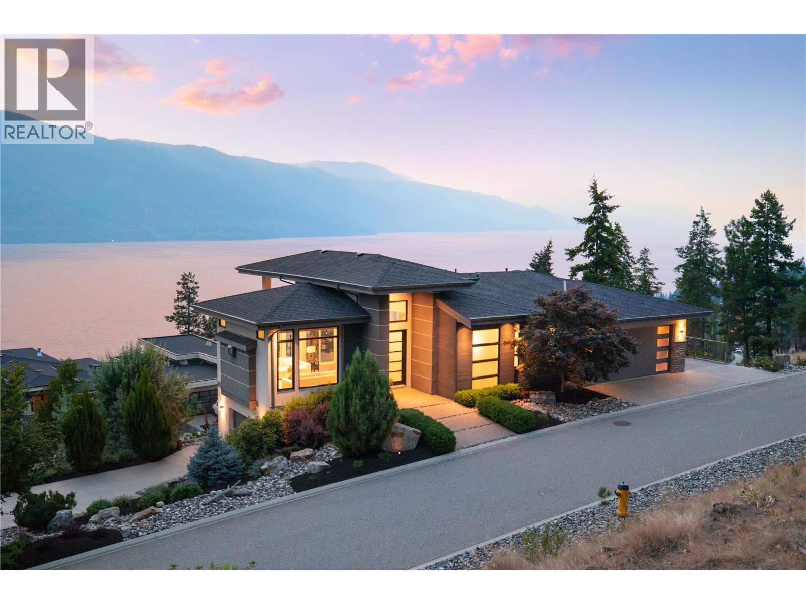 3320 Acacia Lane Photo de la propriété 1