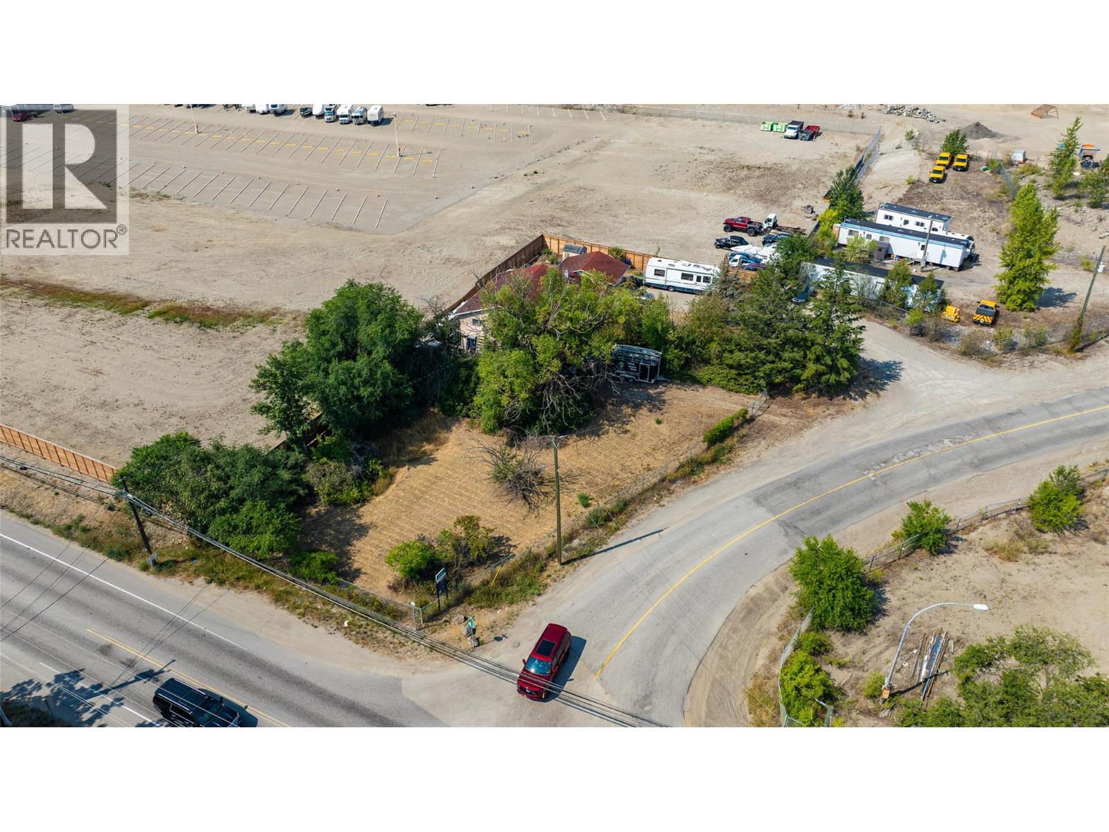 8210 Okanagan Centre Road W Property Photo 14