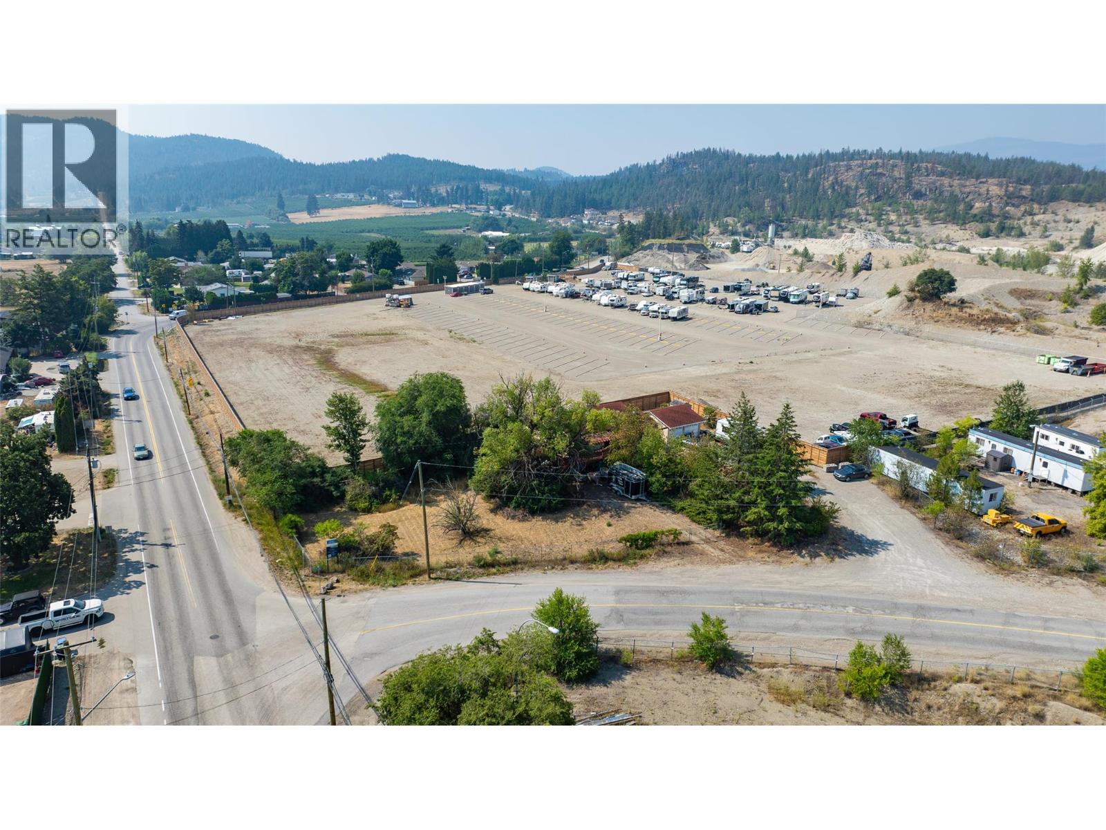 8210 Okanagan Centre Road W Property Photo 15