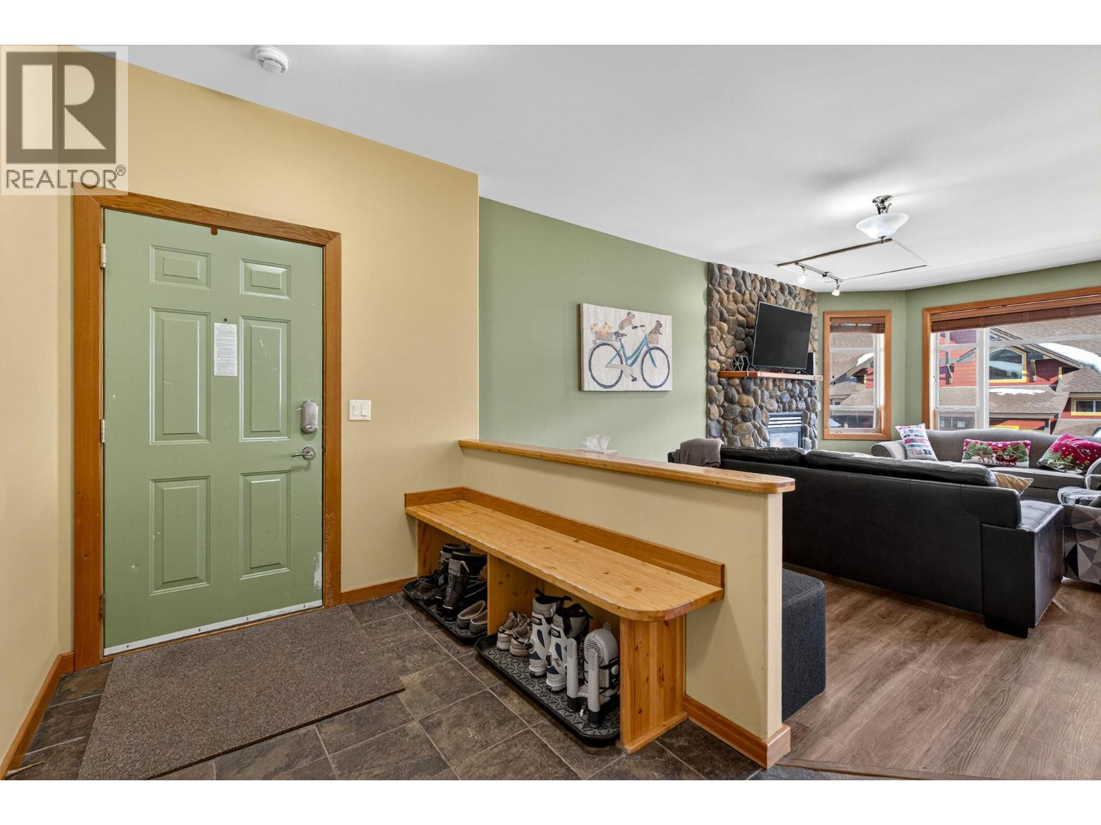 360 Strayhorse Road Unit# 19 Property Photo 12