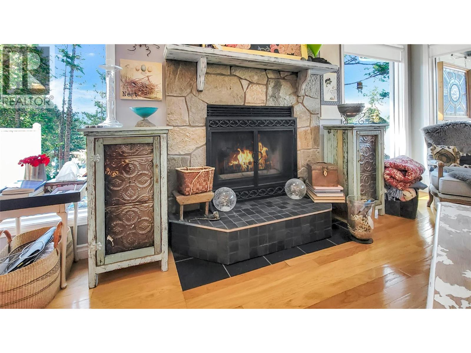 4962 Mountain Side Place Property Photo 4