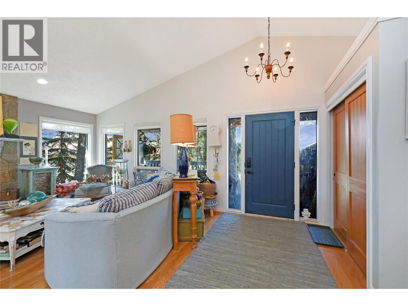 4962 Mountain Side Place Property Photo 6