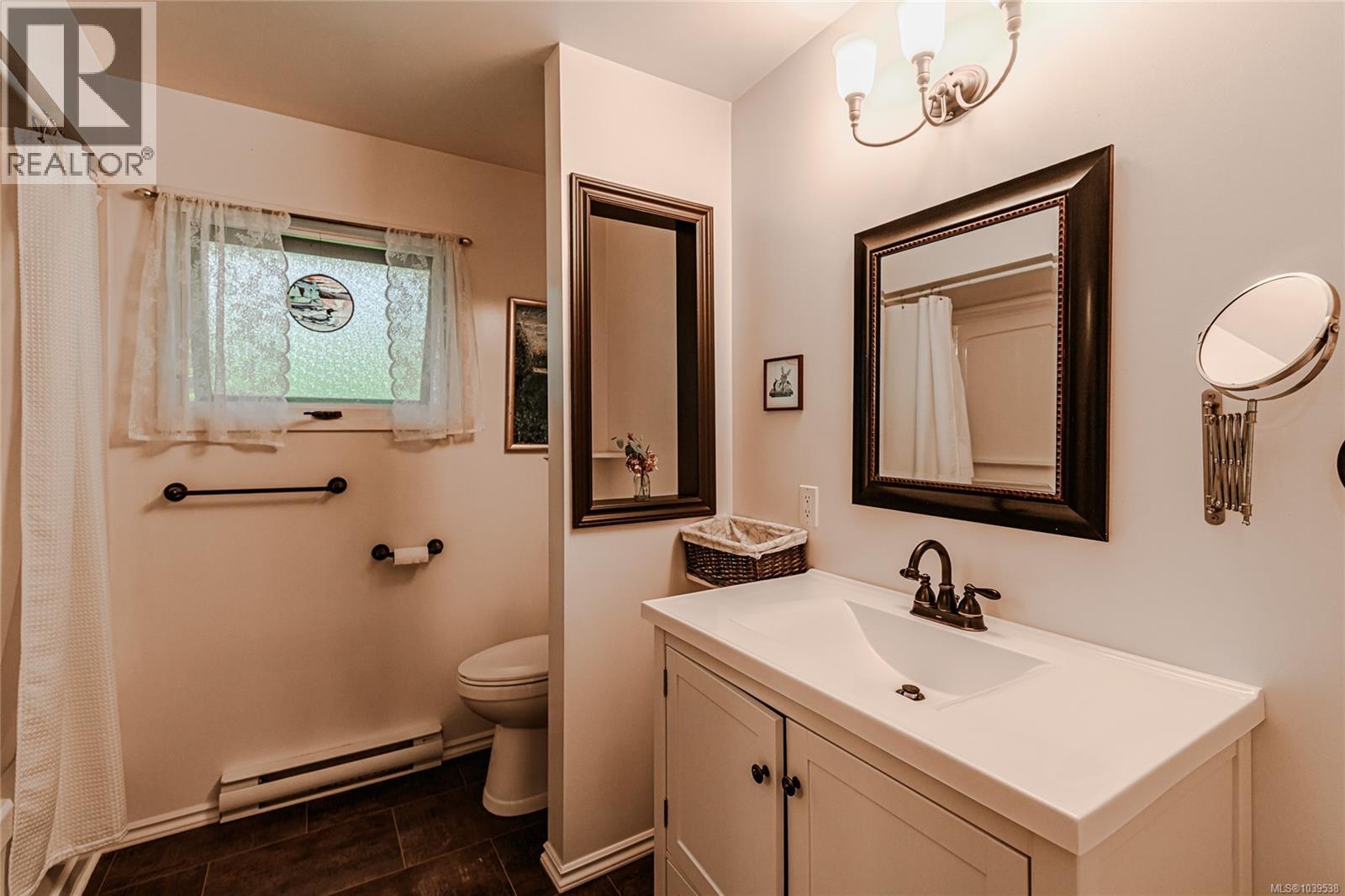201 Harrison Ave Property Photo 18