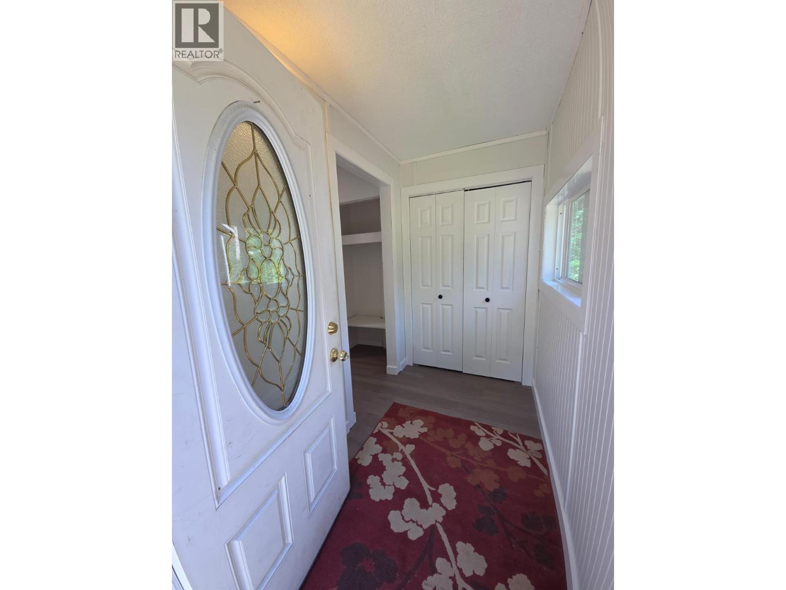 6640 Lakeshore Drive Property Photo 2
