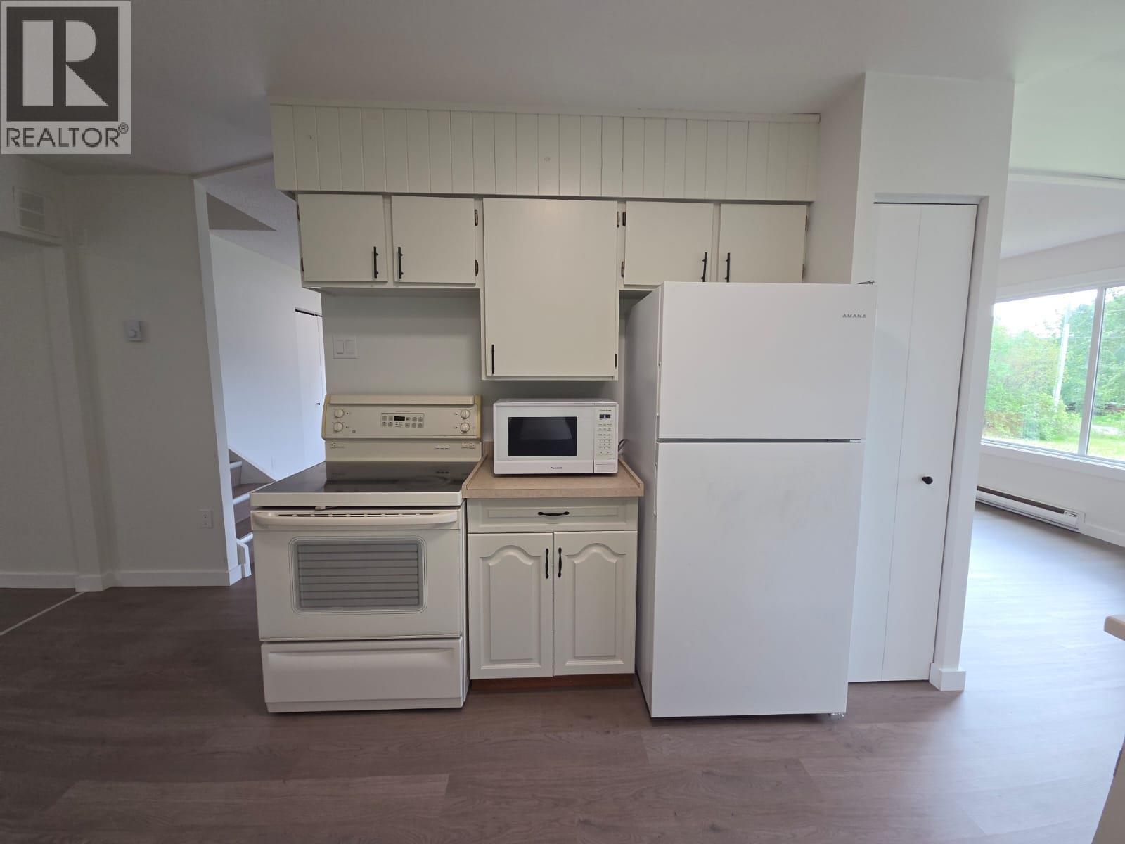 6640 Lakeshore Drive Property Photo 14