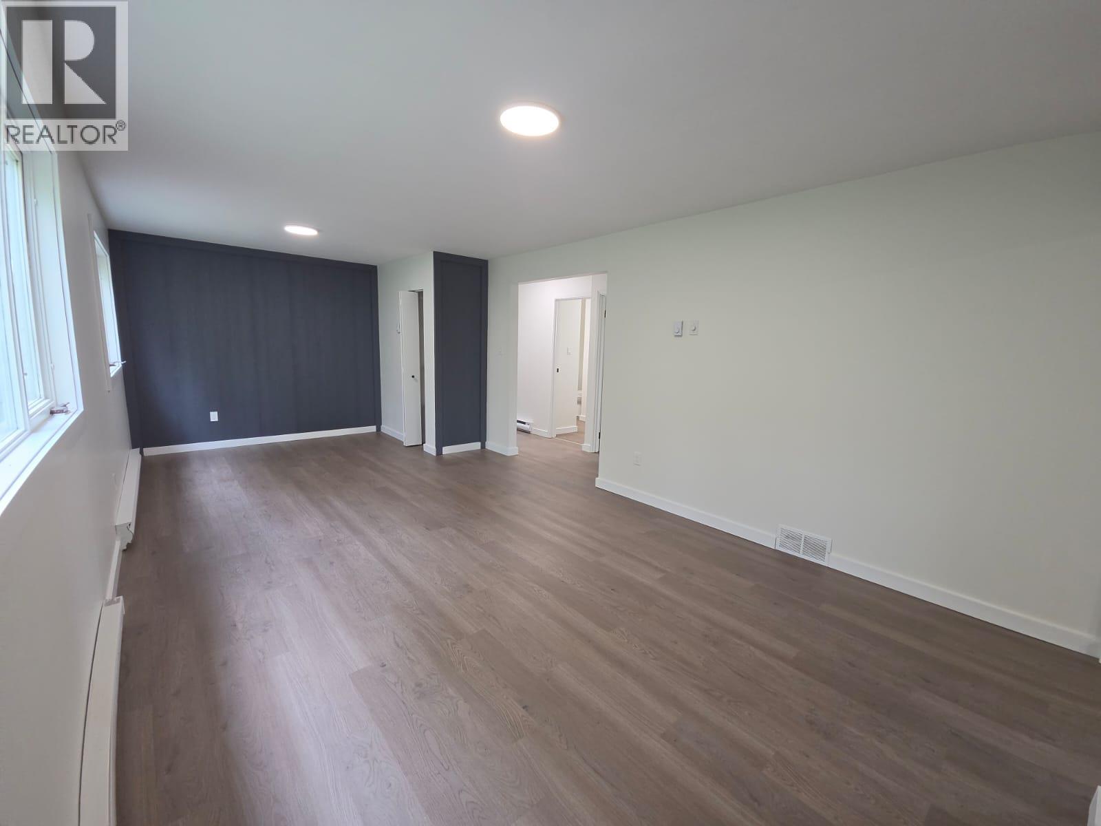 6640 Lakeshore Drive Property Photo 16