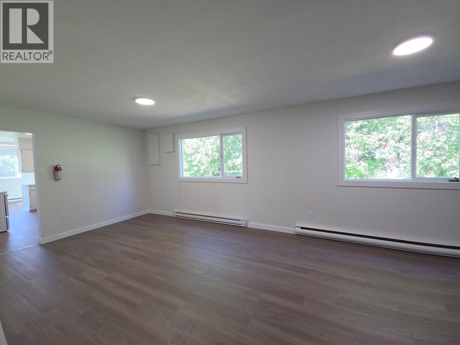 6640 Lakeshore Drive Property Photo 18