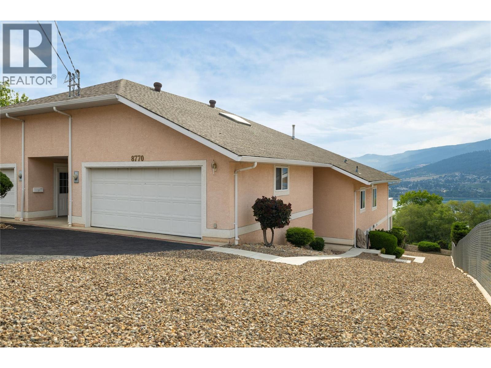 8770 Clerke Road Property Photo 1