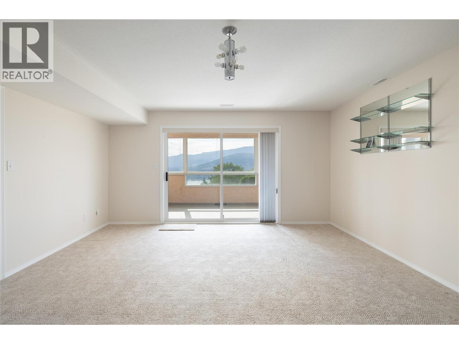 8770 Clerke Road Property Photo 19