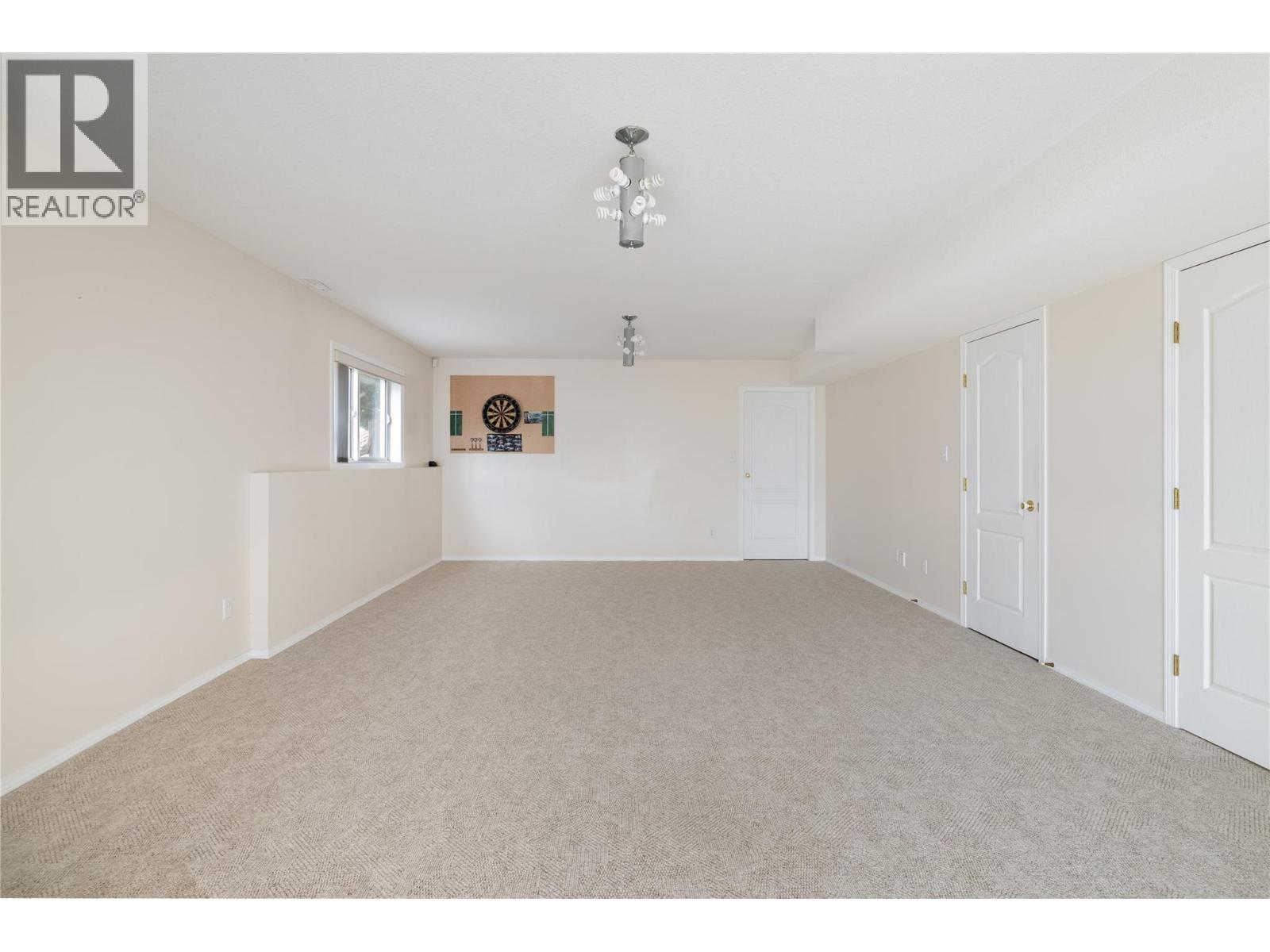 8770 Clerke Road Property Photo 20