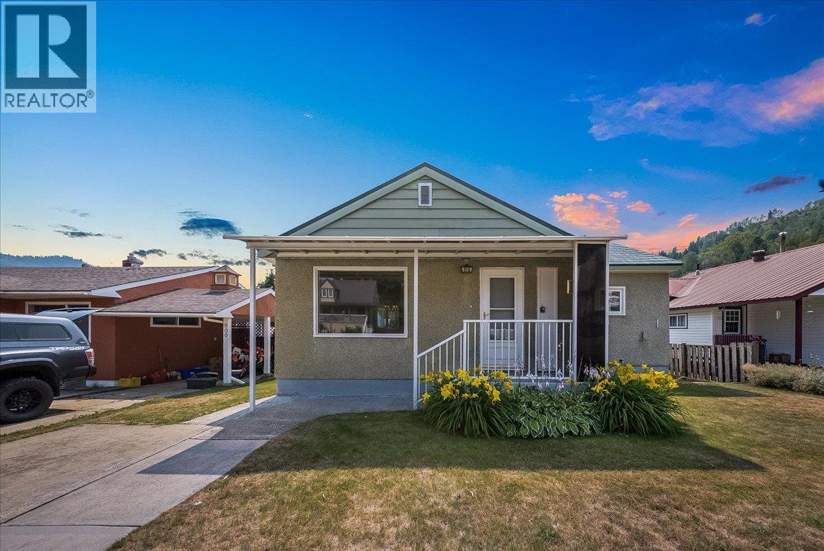 916 Thackeray Street Property Photo 35