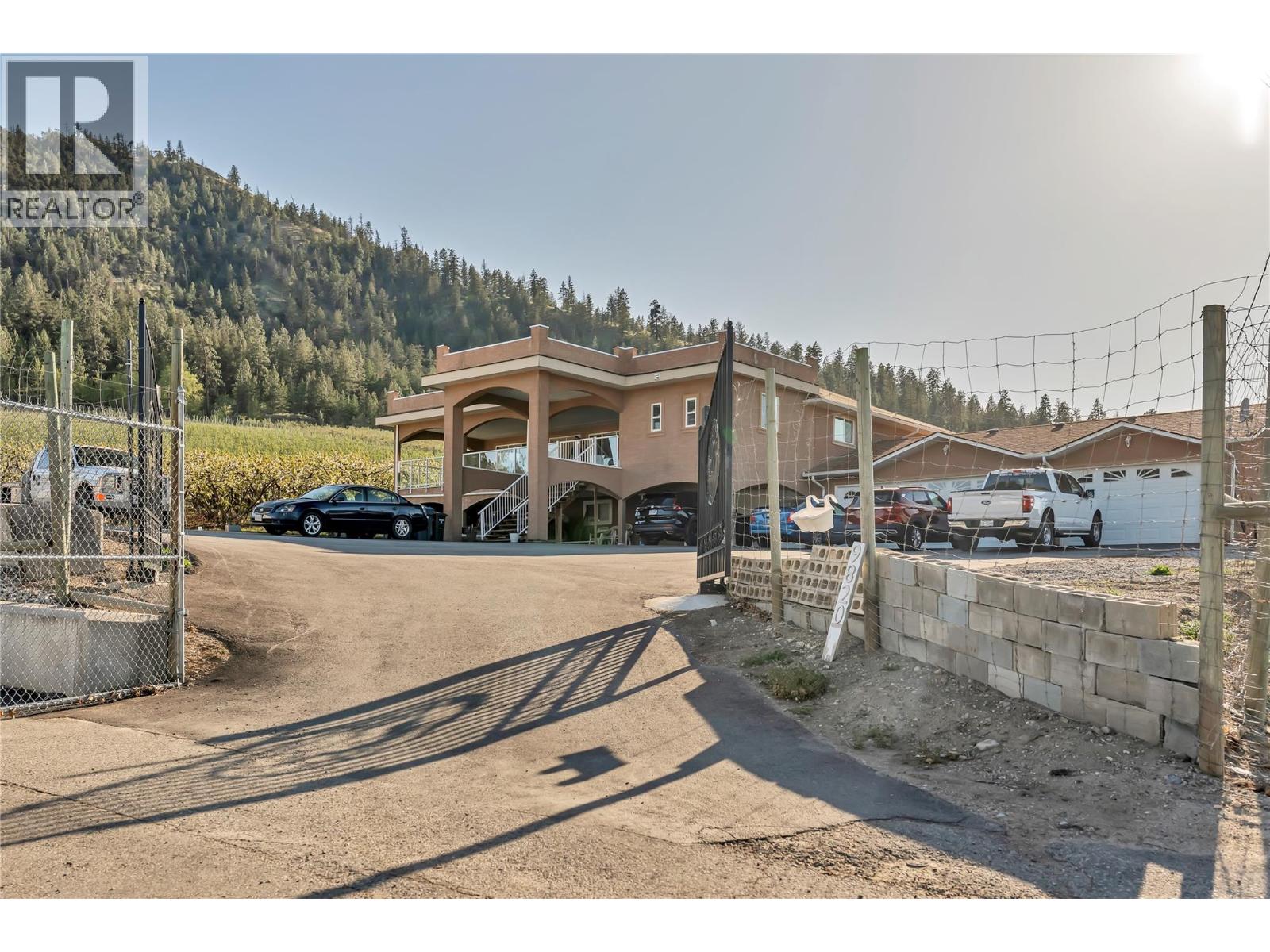 9820 Rippen Avenue Property Photo 2