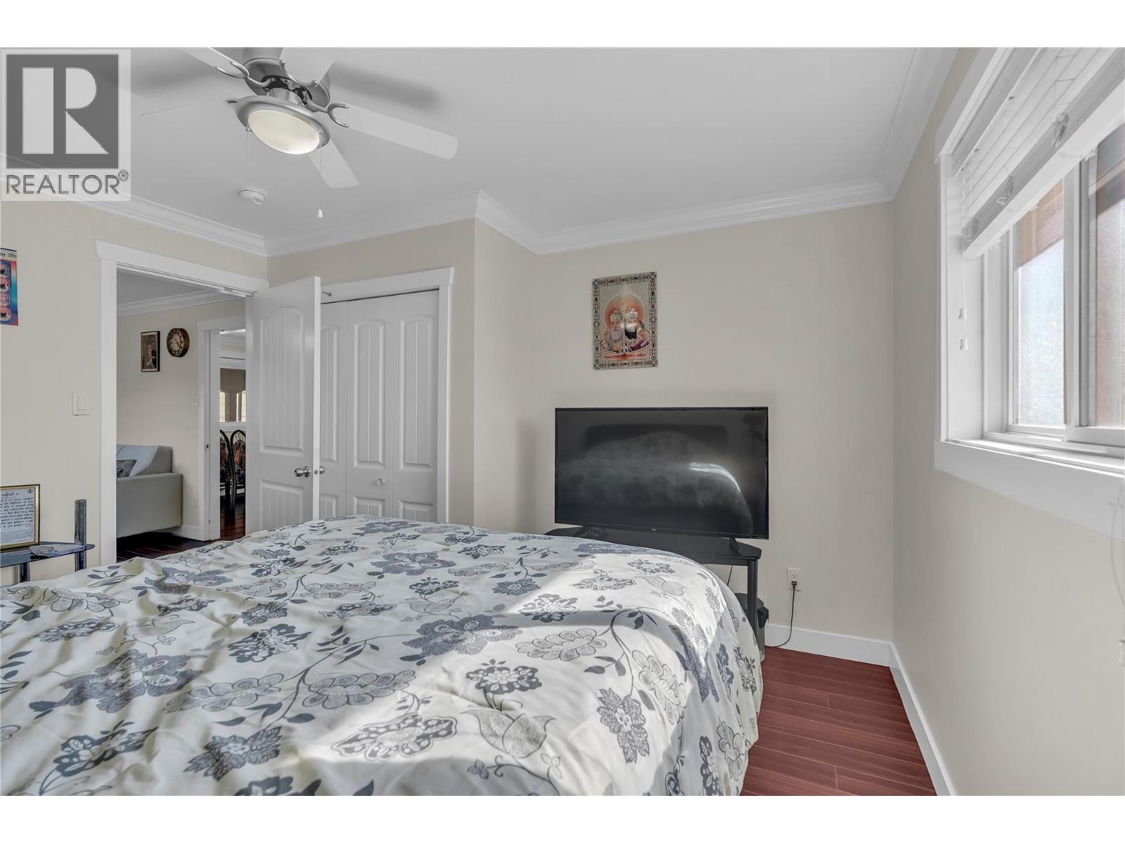 9820 Rippen Avenue Property Photo 15