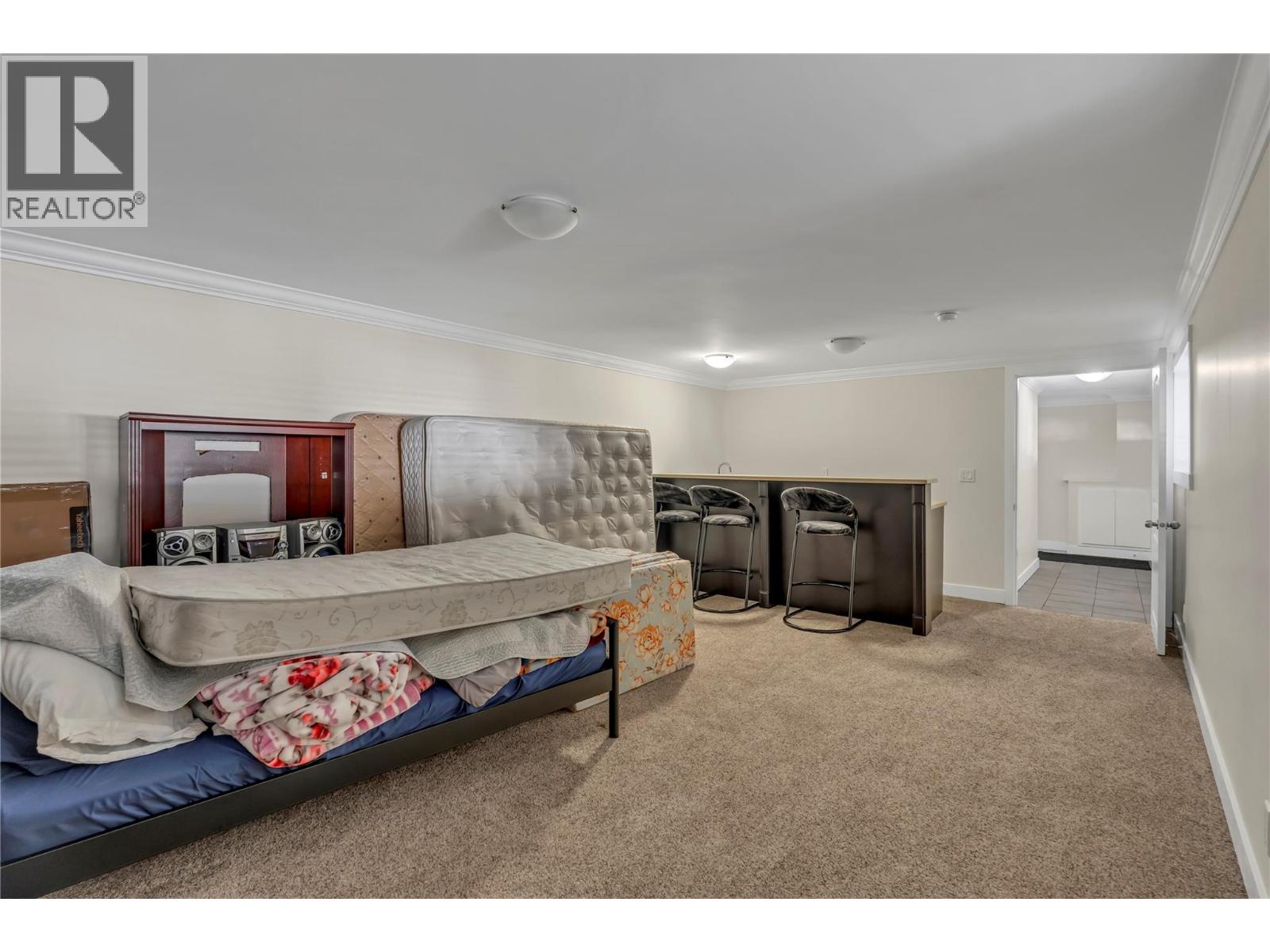 9820 Rippen Avenue Property Photo 39