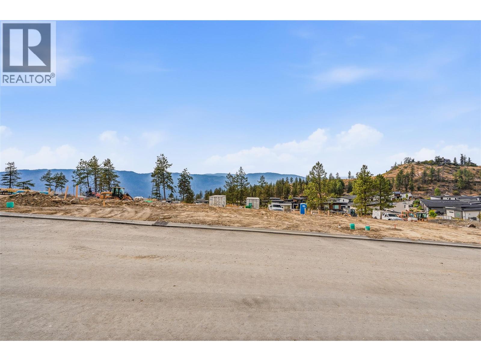 10305 Beacon Hill Drive Property Photo 19