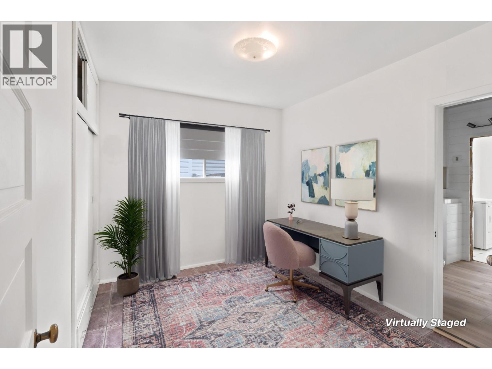 225 14 Avenue N Property Photo 23