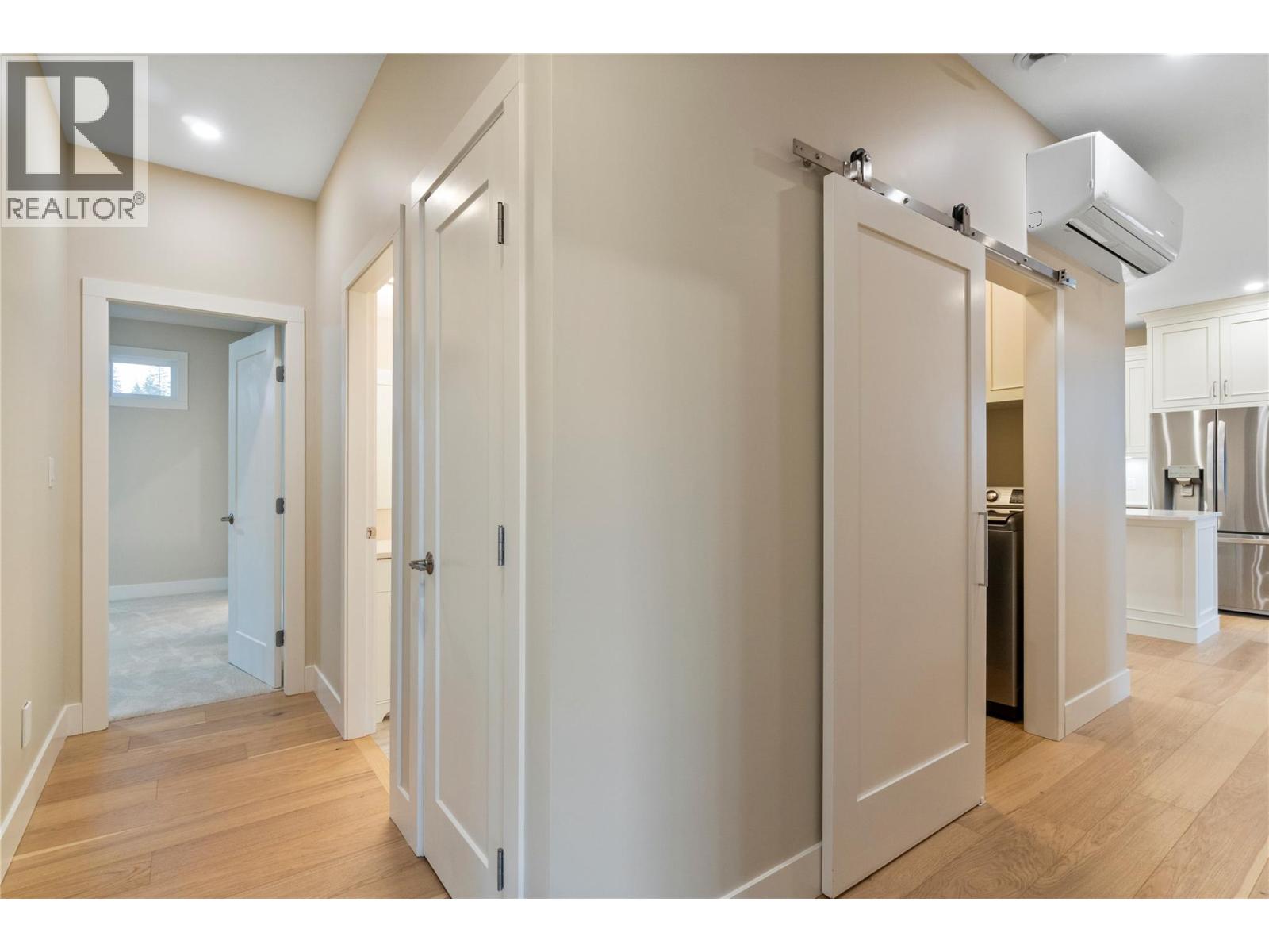 2251 14 Avenue Se Property Photo 49