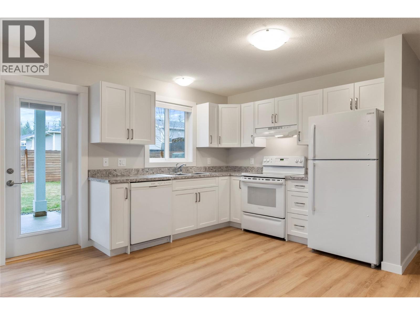 2251 14 Avenue Se Property Photo 59