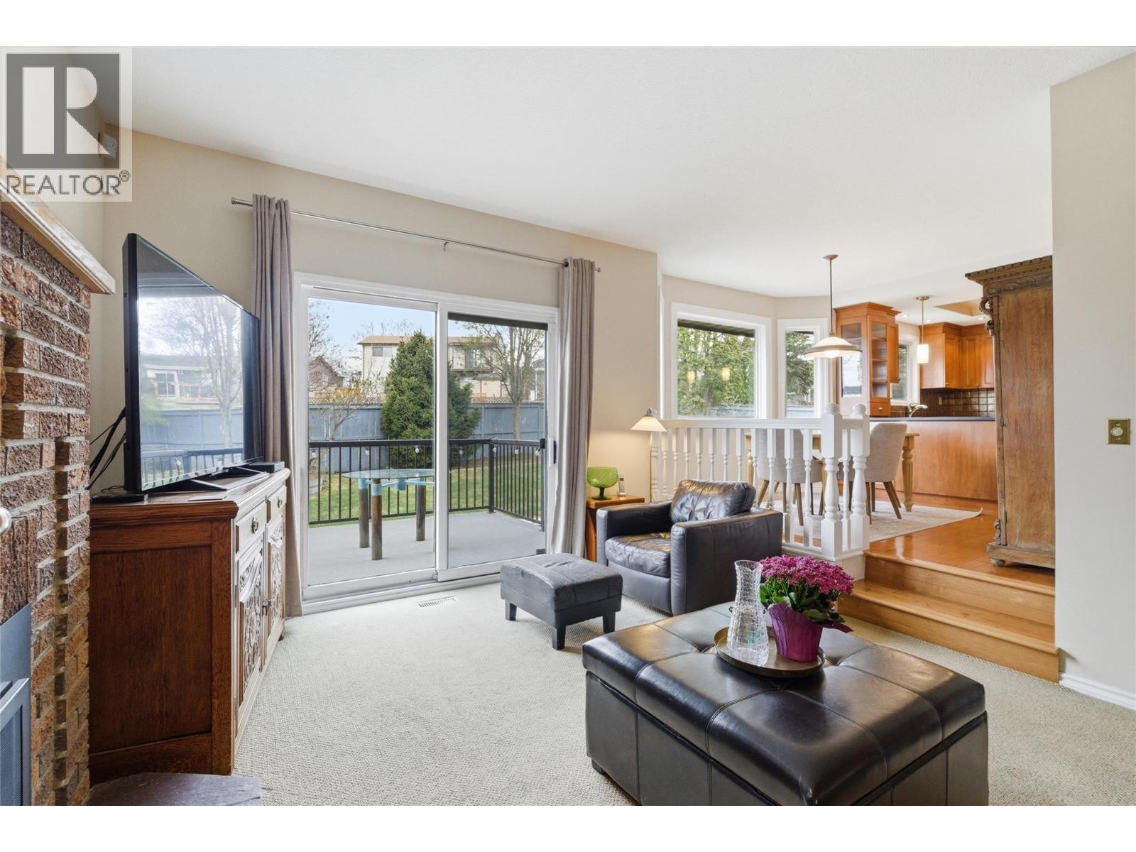 413 Robson Drive Property Photo 25