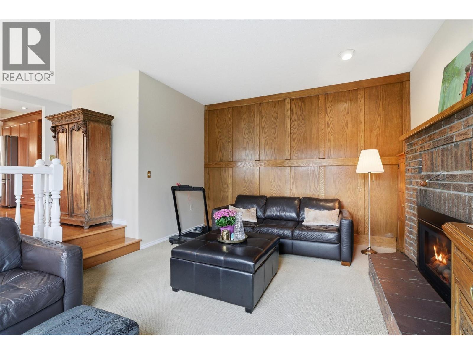 413 Robson Drive Property Photo 26