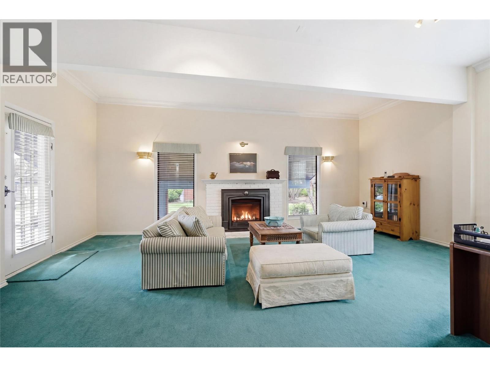 413 Robson Drive Property Photo 32