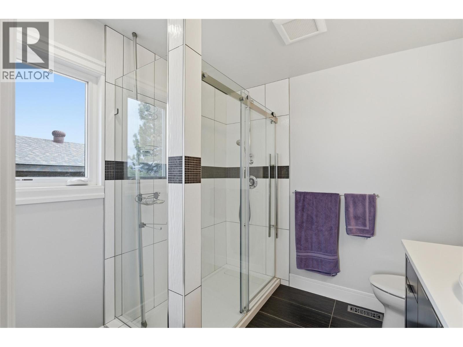 413 Robson Drive Property Photo 48