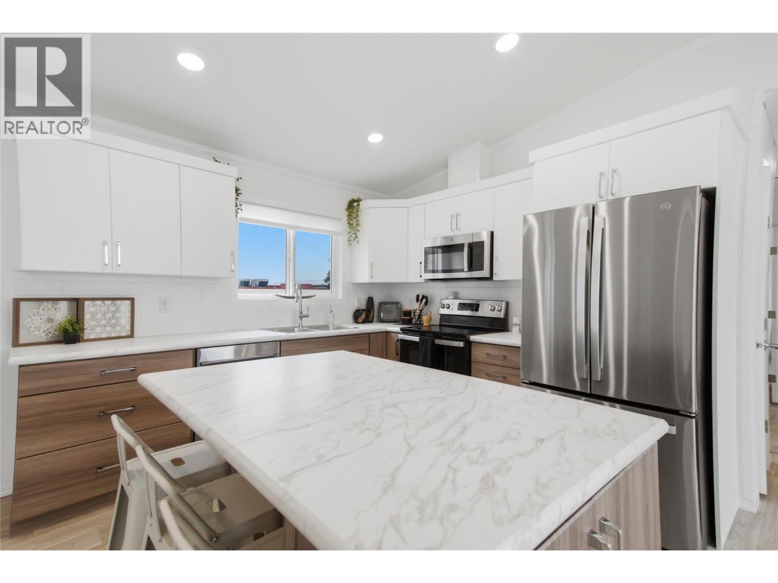 235 Aylmer Road Unit# 30 Lot# 30 Property Photo 10