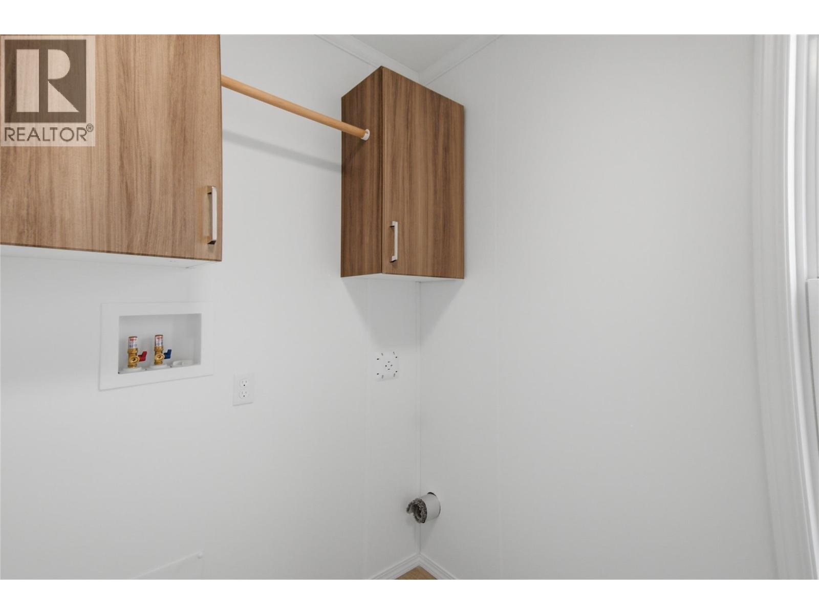 235 Aylmer Road Unit# 30 Lot# 30 Property Photo 15