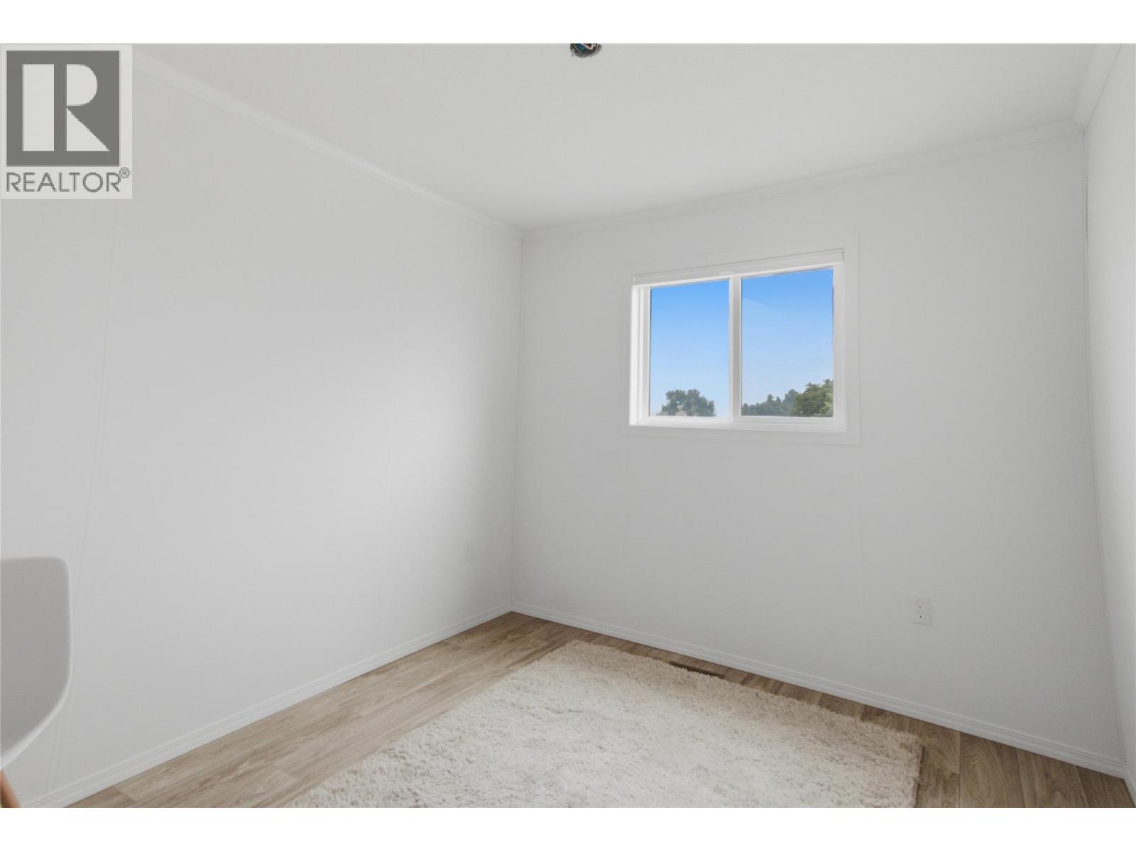 235 Aylmer Road Unit# 30 Lot# 30 Property Photo 16