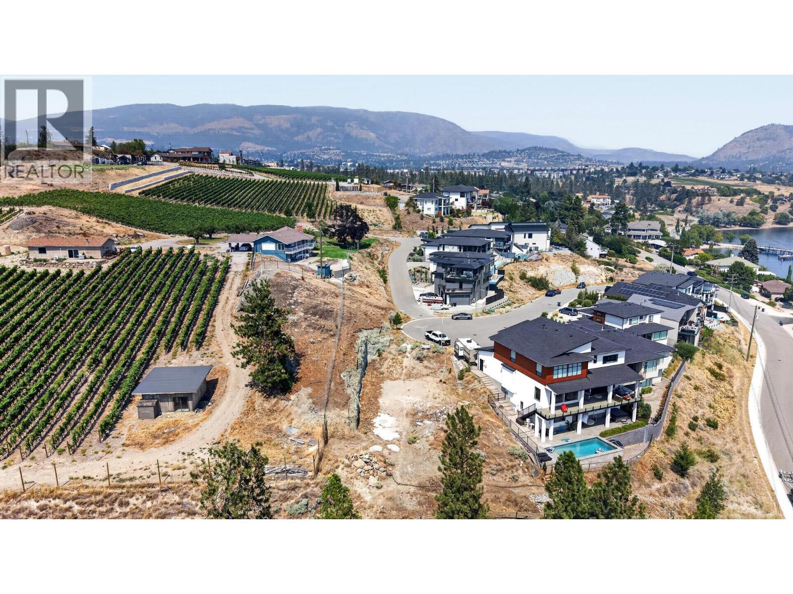 4017 Beachview Drive